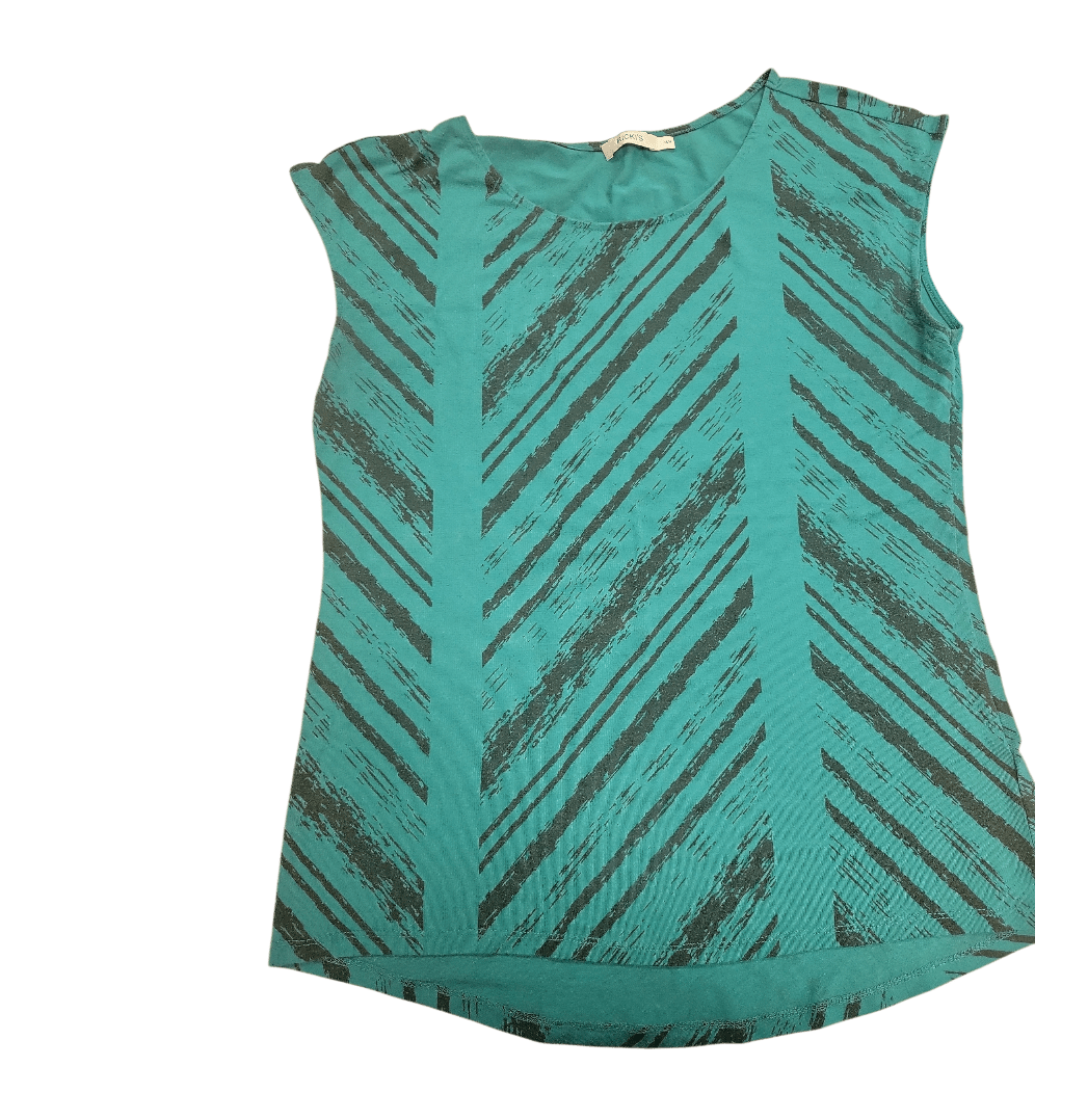 Womens Medium Top Ricki’s