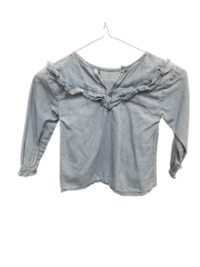 Kids Size 4 shirt