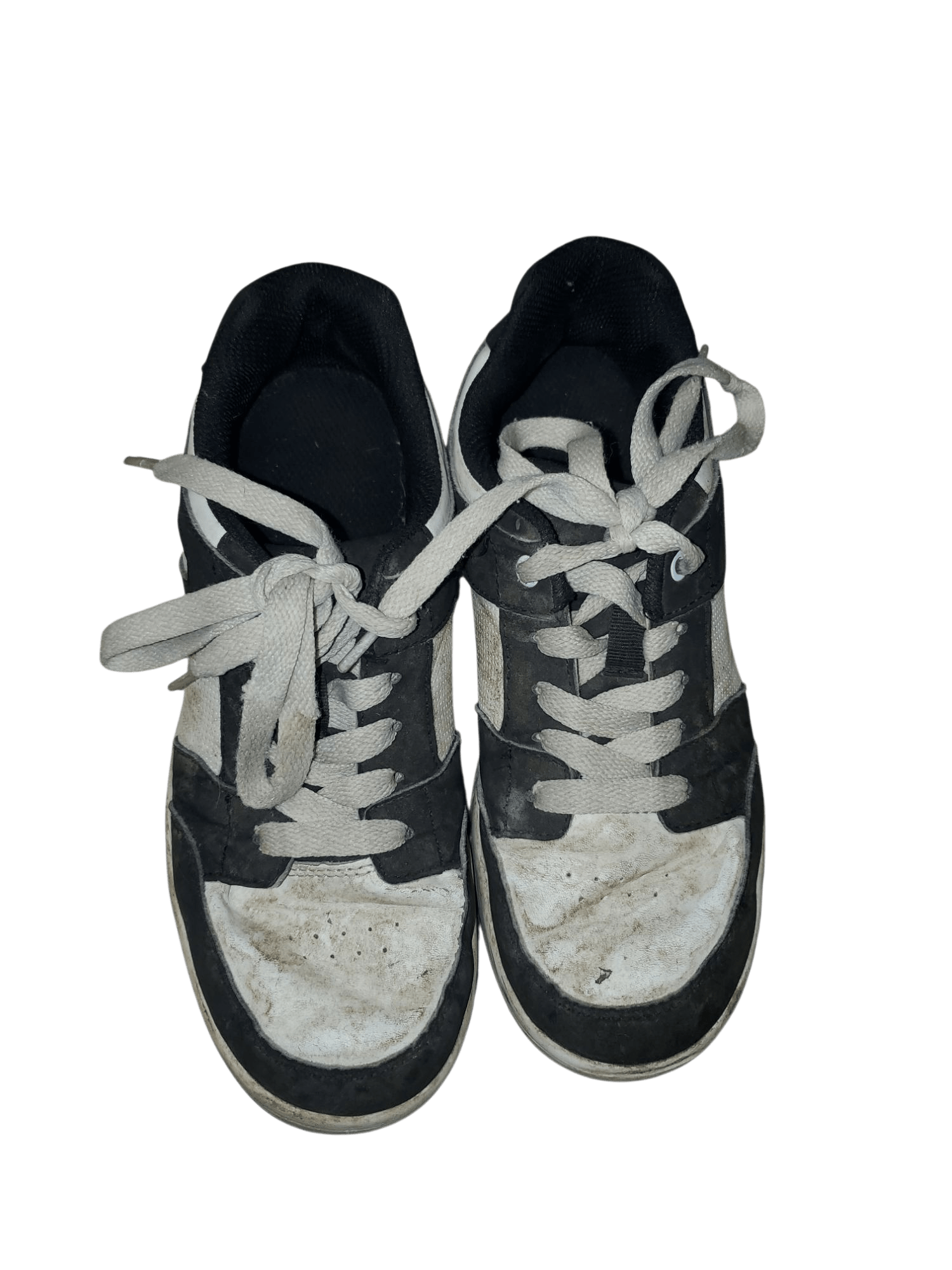 Kids Size 5 shoes