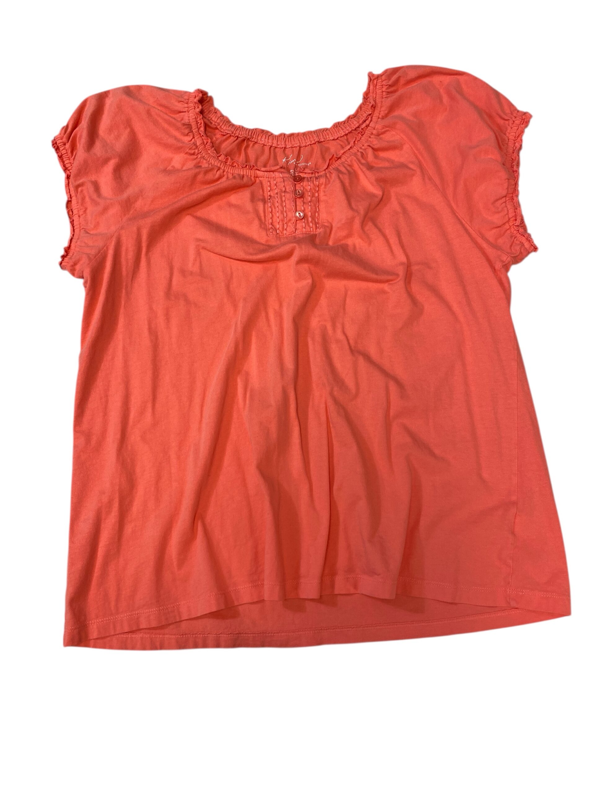 Women’s shirt size XL