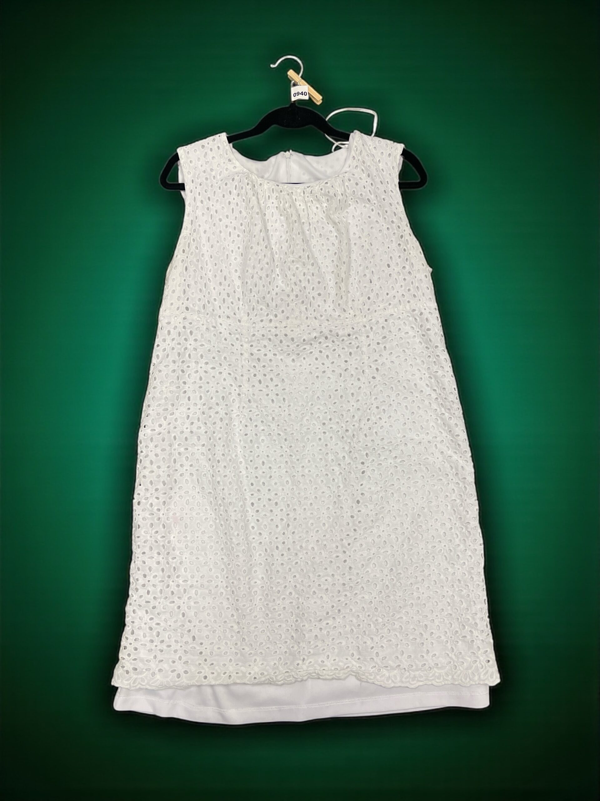 Women's white dress size L Penningtons