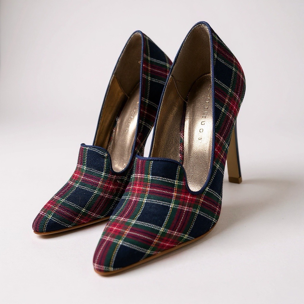 Womens 7 Scottish High Heels