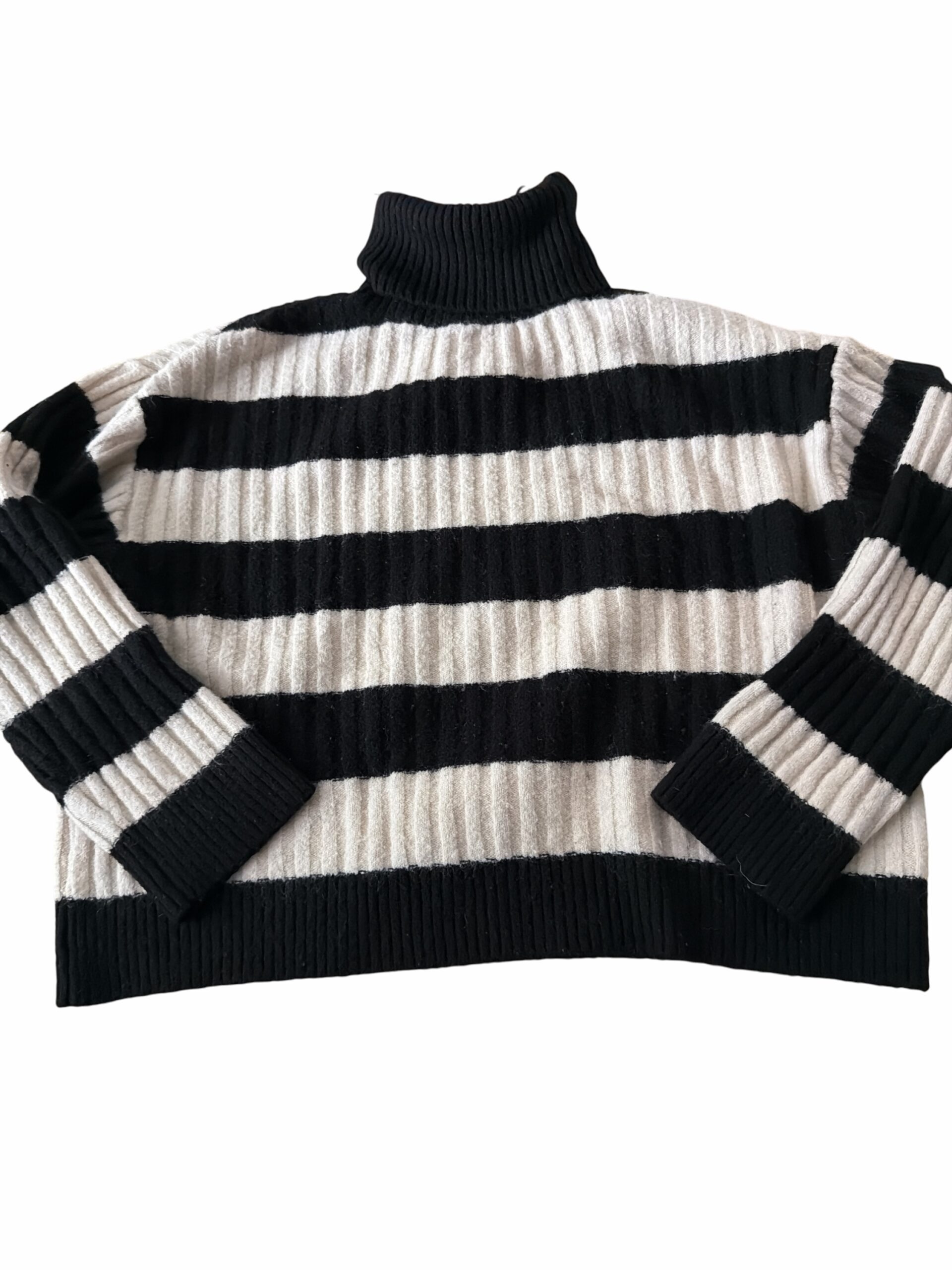 Womens LRG H&M Sweater