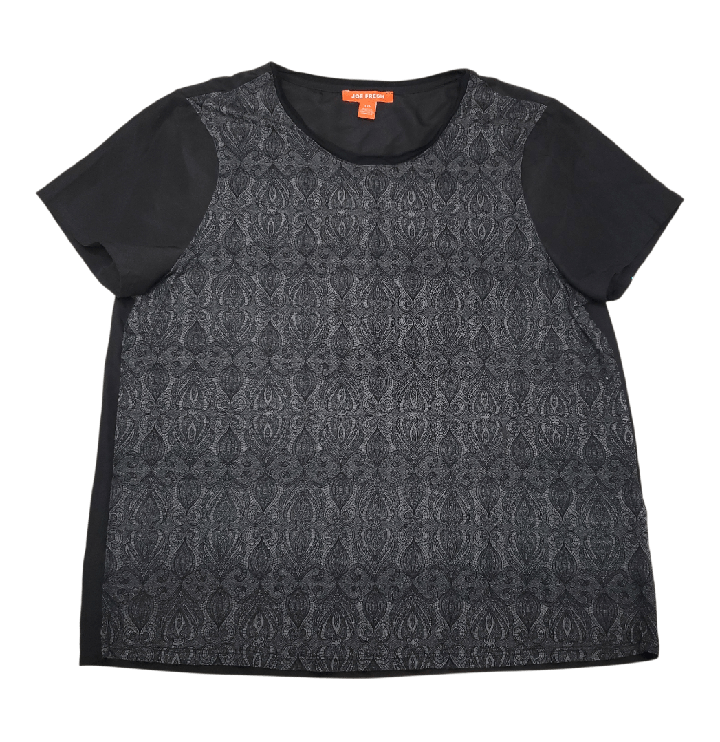 Women’s Large shirt