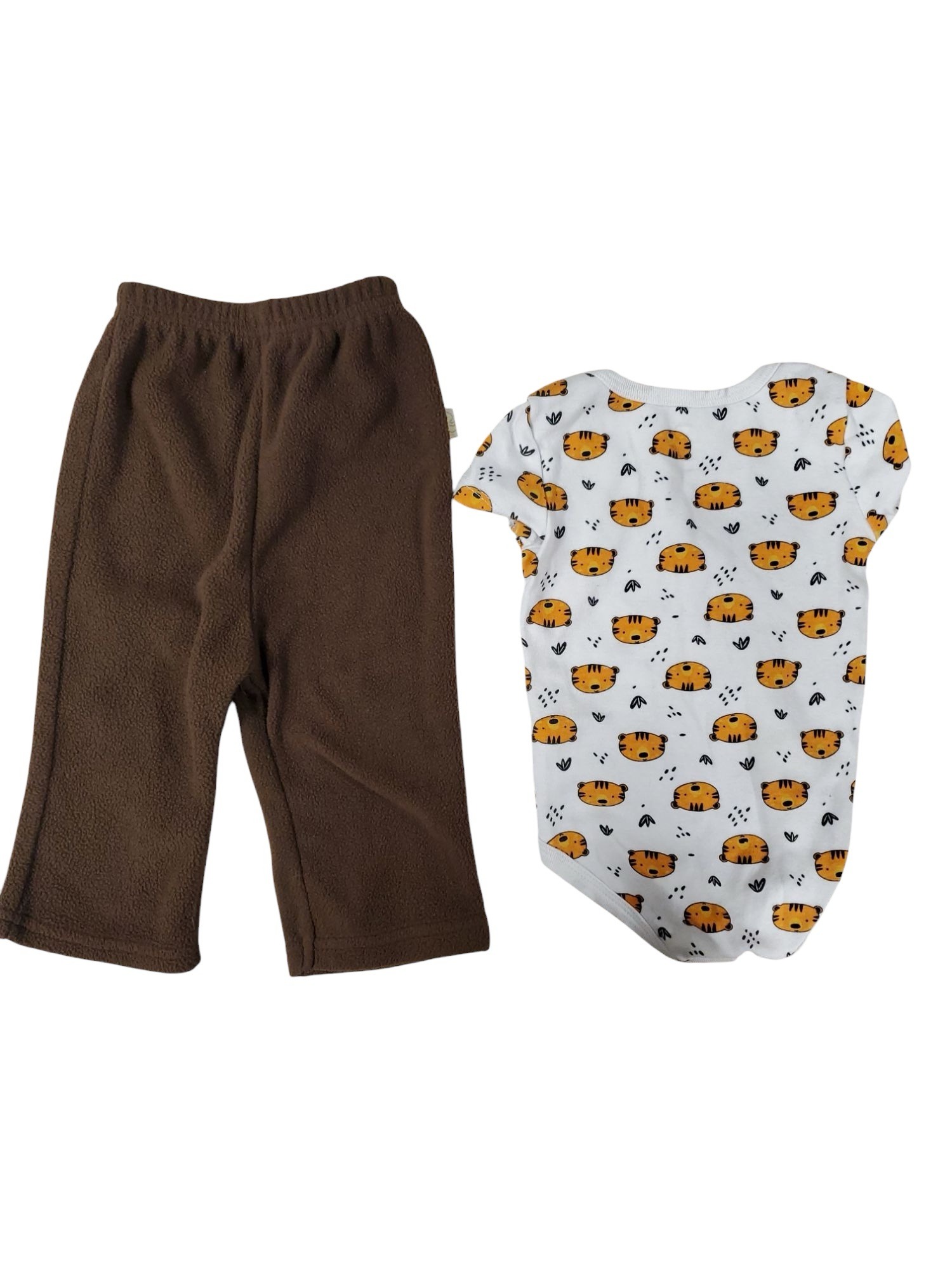 Baby 6-9 onesie Panama